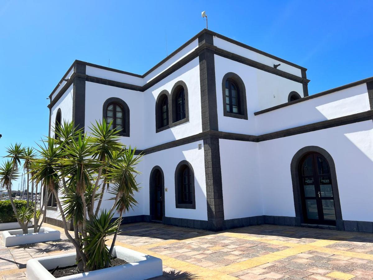 Luxury 3-Bedroom Villa With Heated Private Pool - In Marina Rubicon, Playa Blanca, Lanzarote Exterior photo